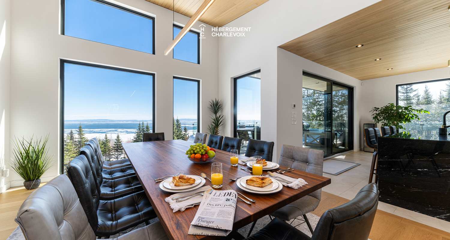 ALT-49 - A billiard room to entertain evenings.